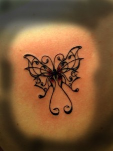 Tatuajes mariposas, hadas y duendes